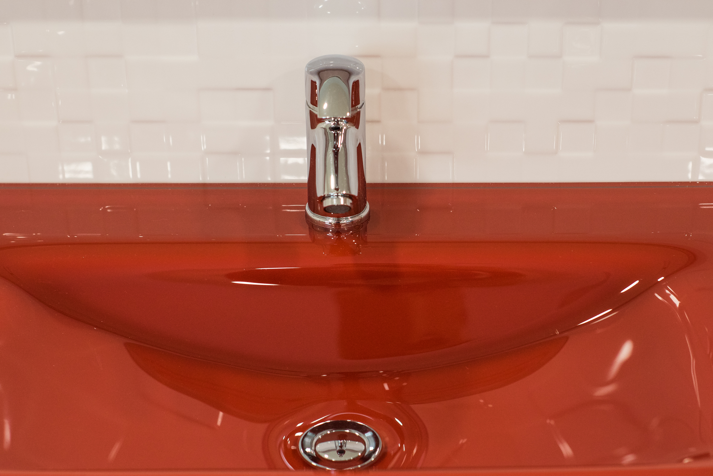 Lavatorio para casa de banho vermelho de vidro
